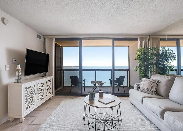 Holiday home Beachfront With Great Views Balcony Pools & Game *