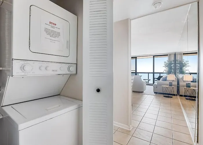Beachfront With Great Views Balcony Pools & Game * Ocean City